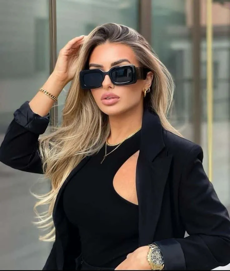 Attitude Girl Image​