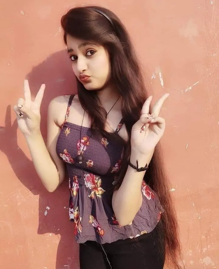 Indian Cute Girl Image