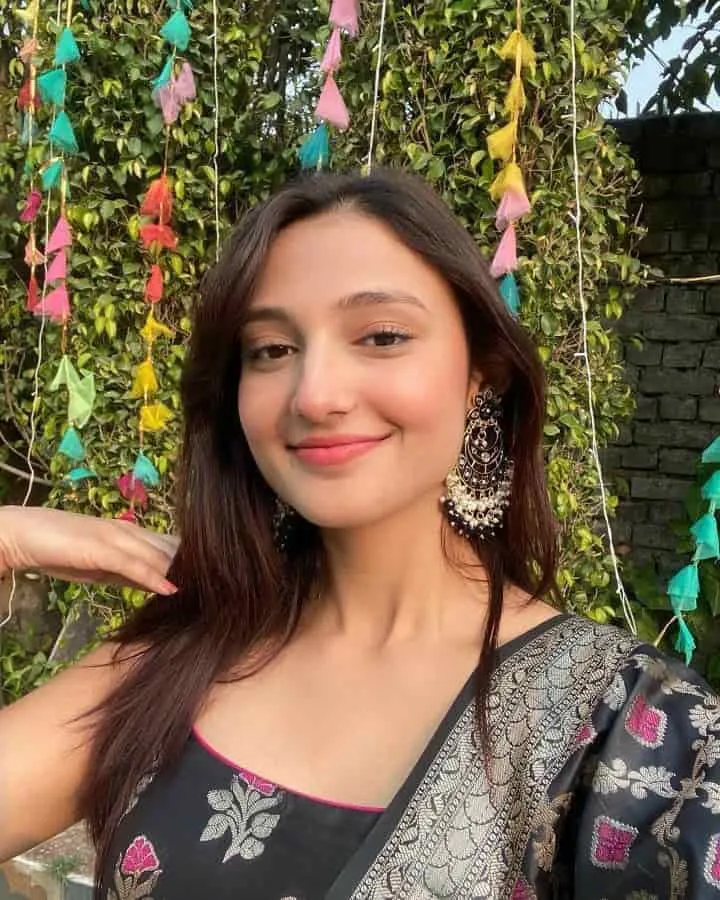 cute girl photo