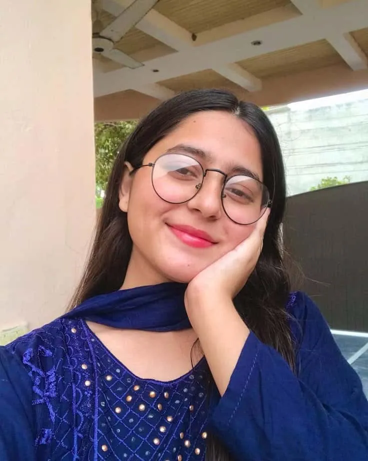 cute girl pic