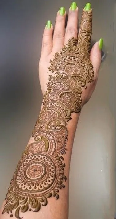Full Back Hand Mehndi Design