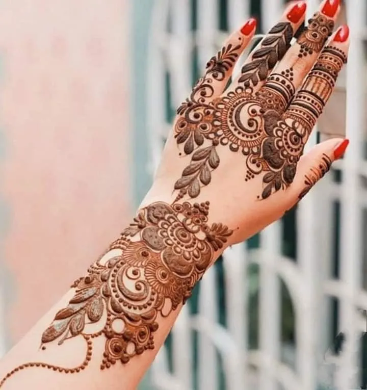 Royal Back Hand Mehndi Design