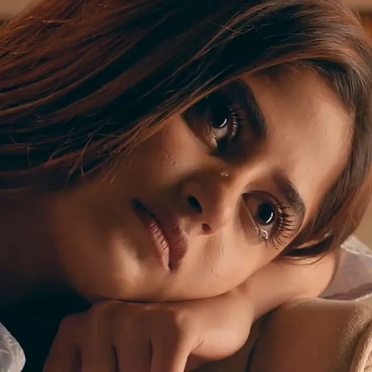 Sad Whatsapp Dp For Girls