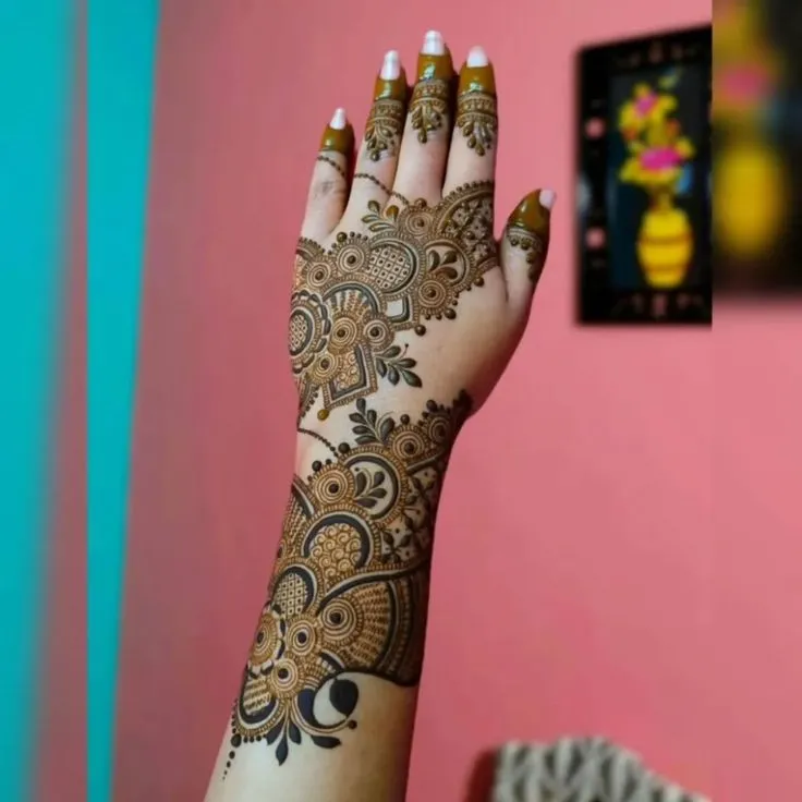 Stylish Back Hand Mehndi Designs