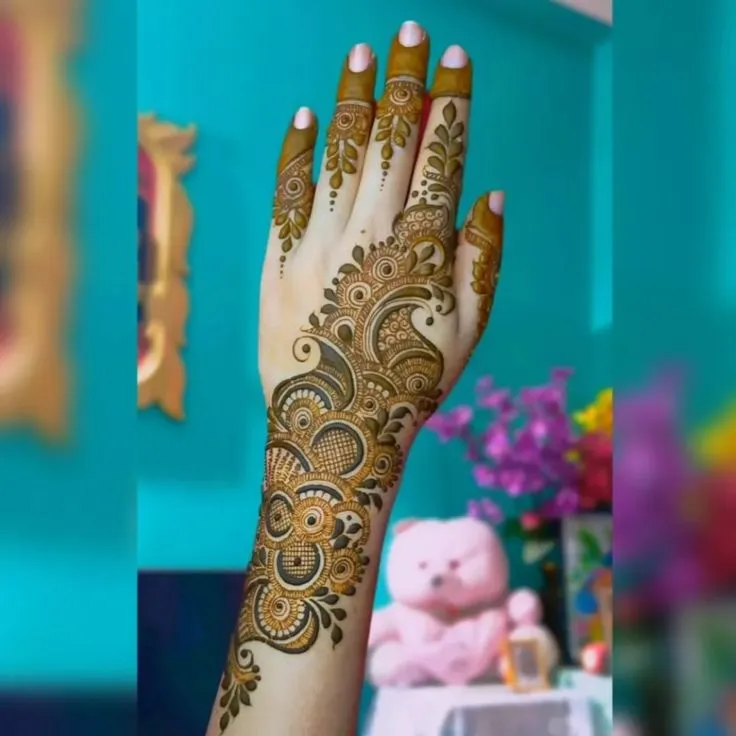 Stylish Back Hand Mehndi Designs