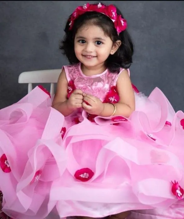 Stylish Cute Baby Girl Dp