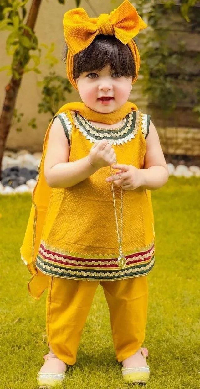 Stylish Cute Baby Girl Dp