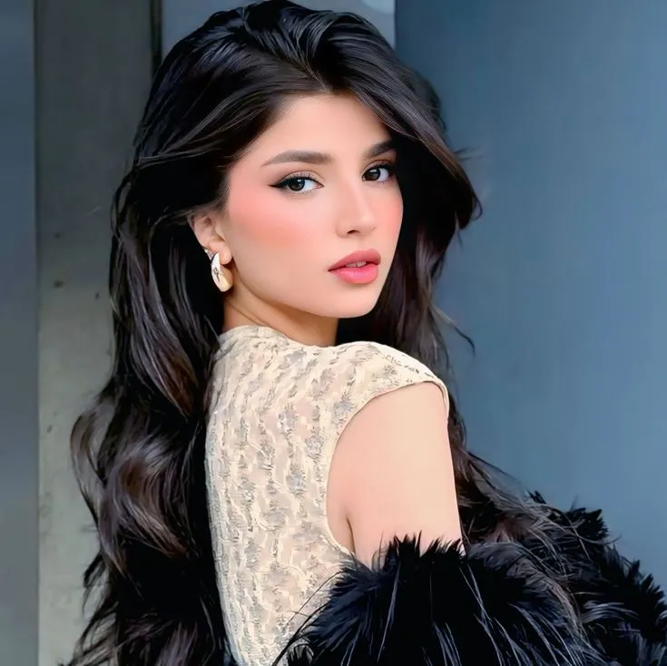 Attitude Girl Image​