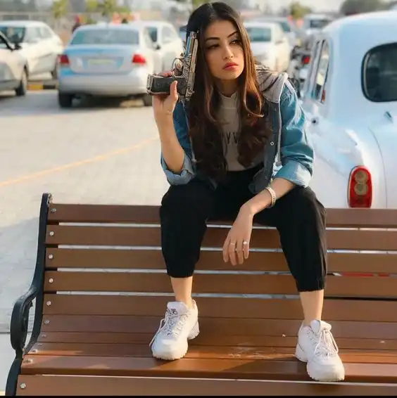 attitude girl picture