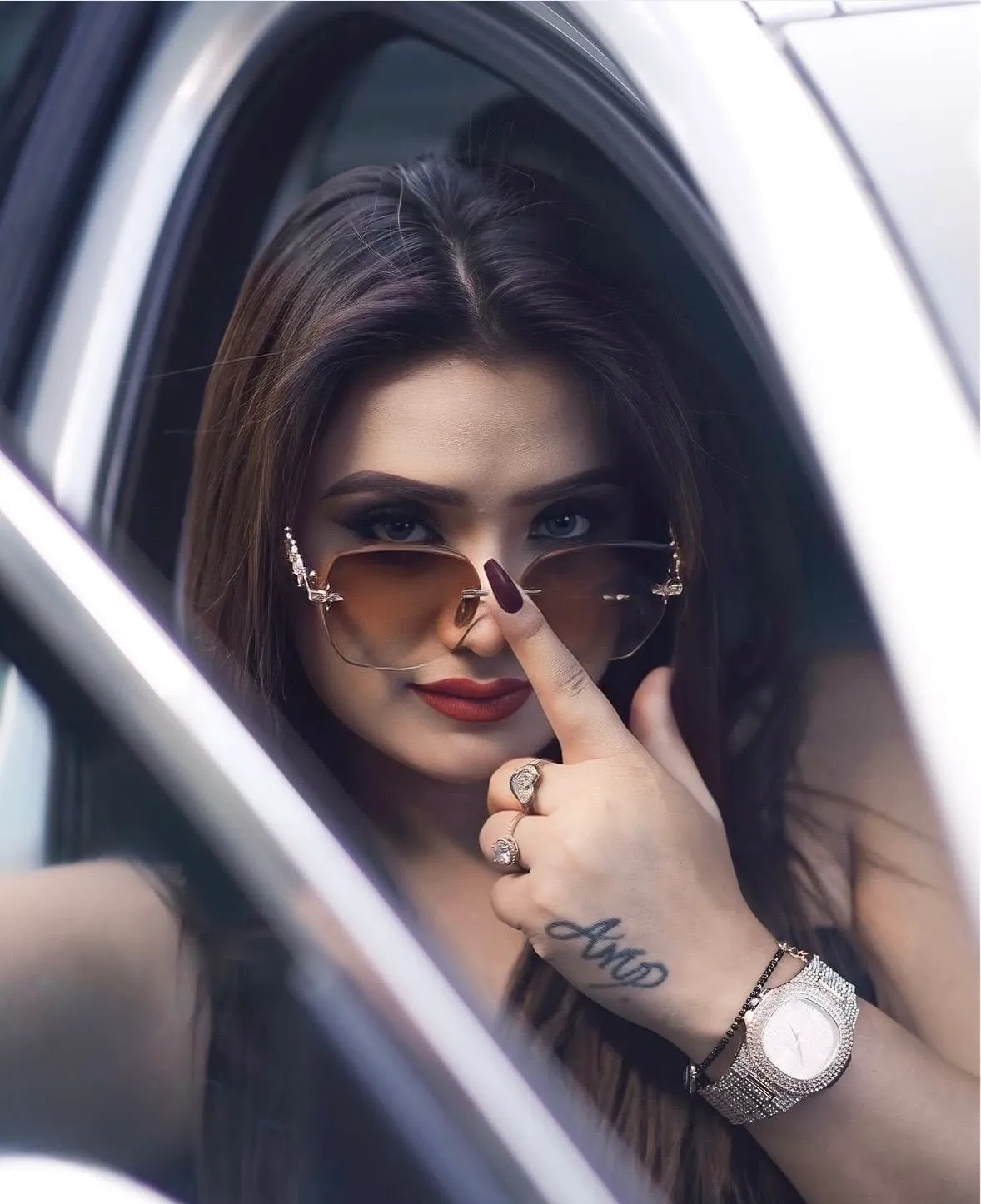 Attitude Girl Pictures For Dp