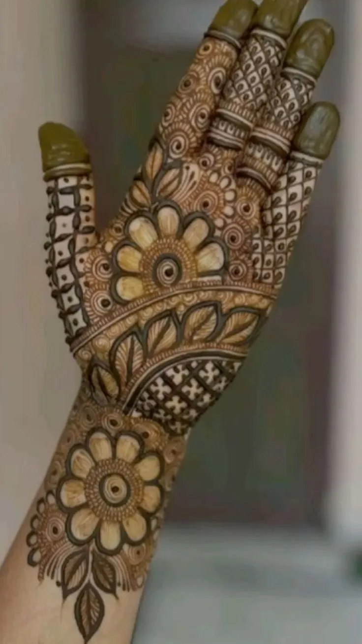 Full Hand Mehndi Designs New Pics