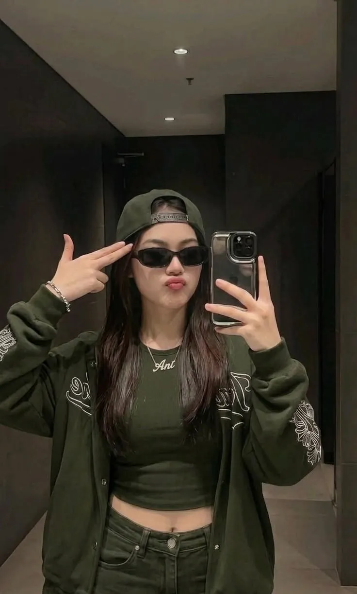 Girls Attitude Dp