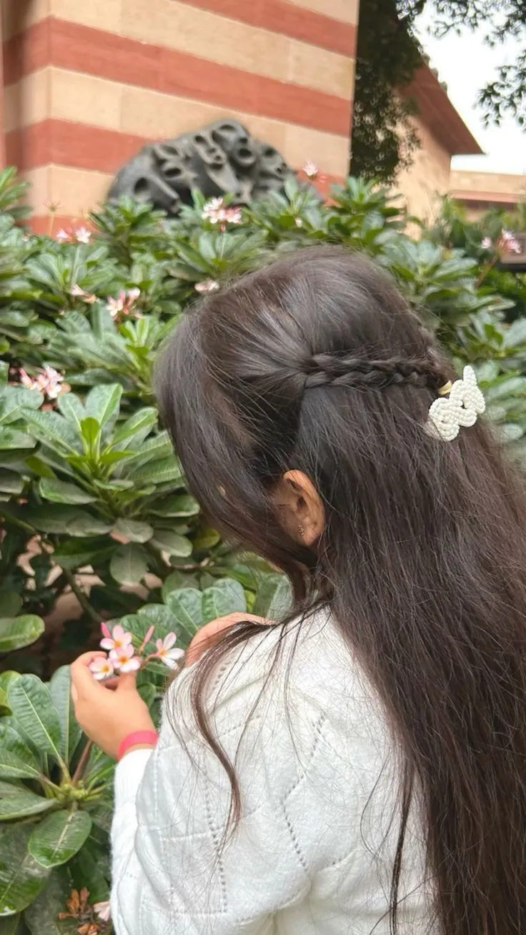hidden face cute girls hidden face cute girls