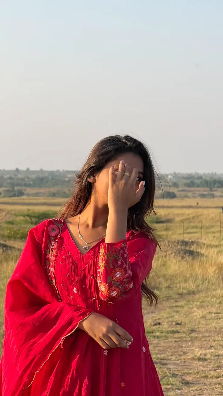 hidden face dp for girls