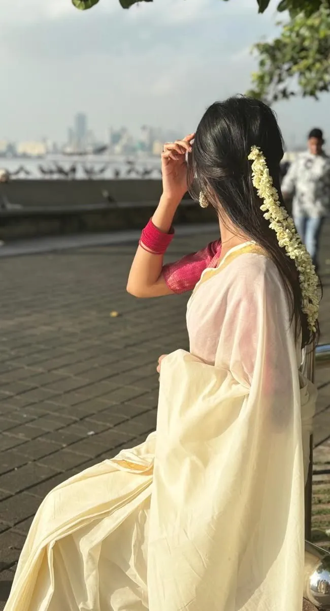 Hidden Face Girl Dp Download