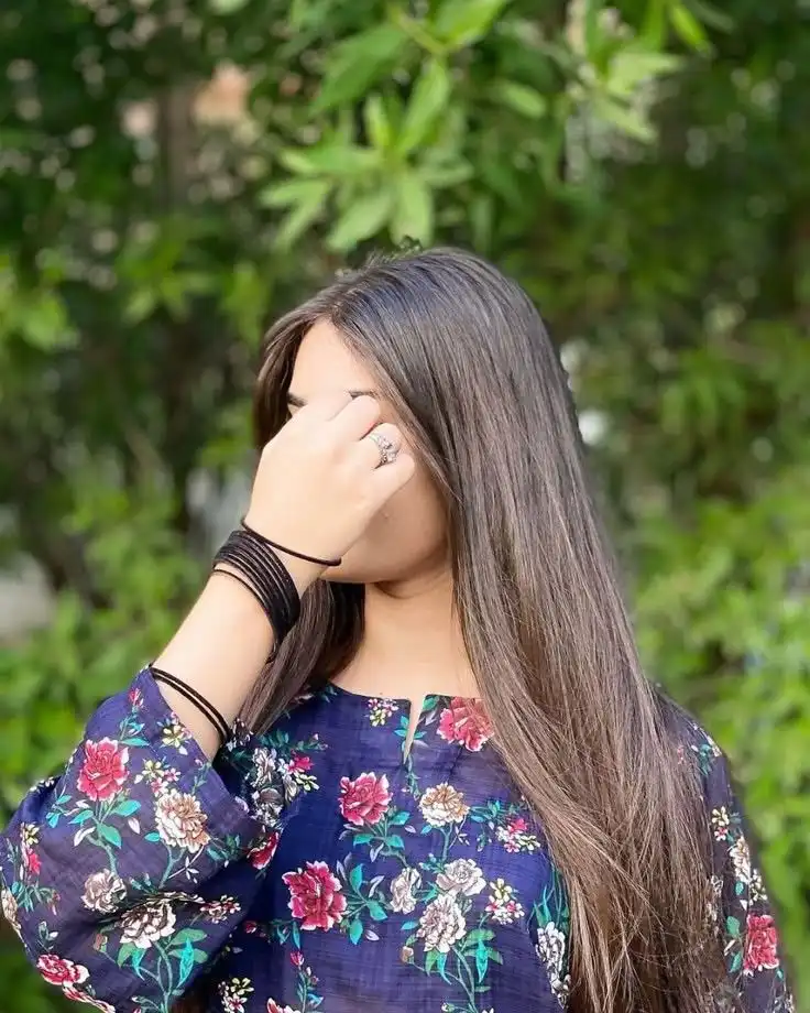 hidden face girl pic download