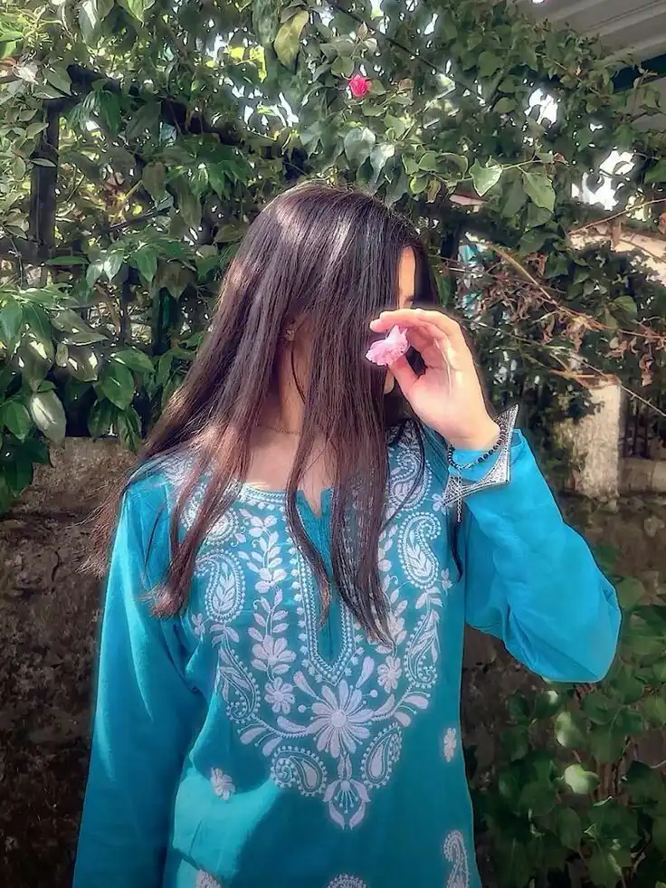 hidden face girl pic download