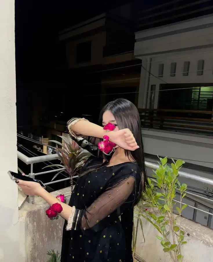 hidden face girls dp