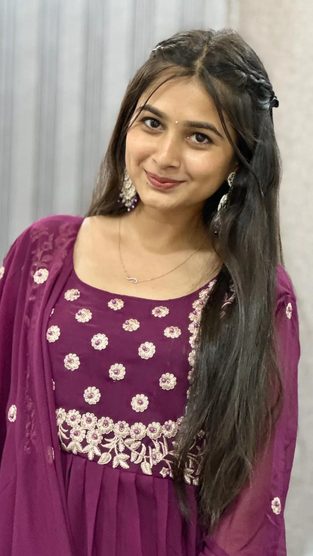 indian cute girl profile picture