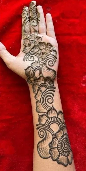 latest arabic mehndi design pic
