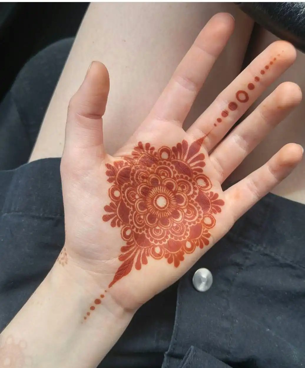mehndi design on front hand