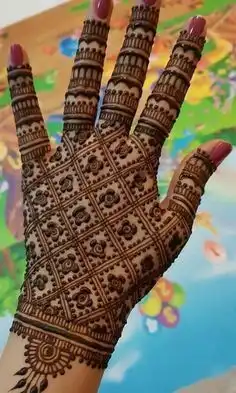 mehndi design photo back hand