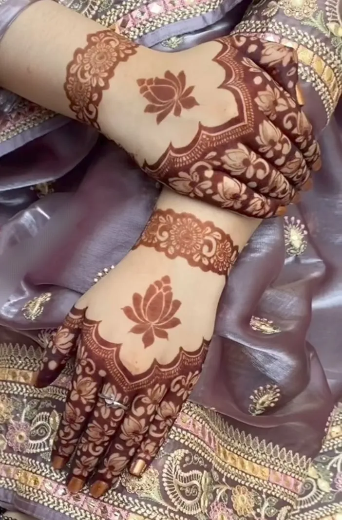 Mehndi Design Photos