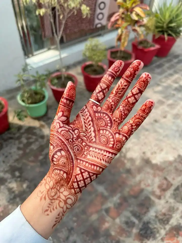 mehndi design pic