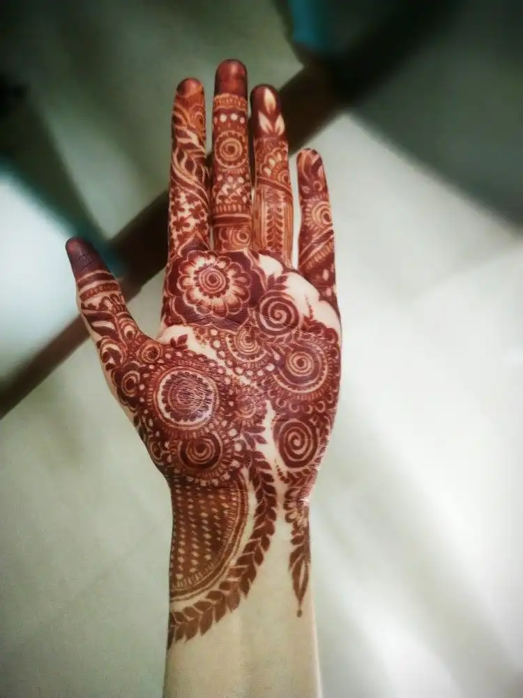 mehndi design pic