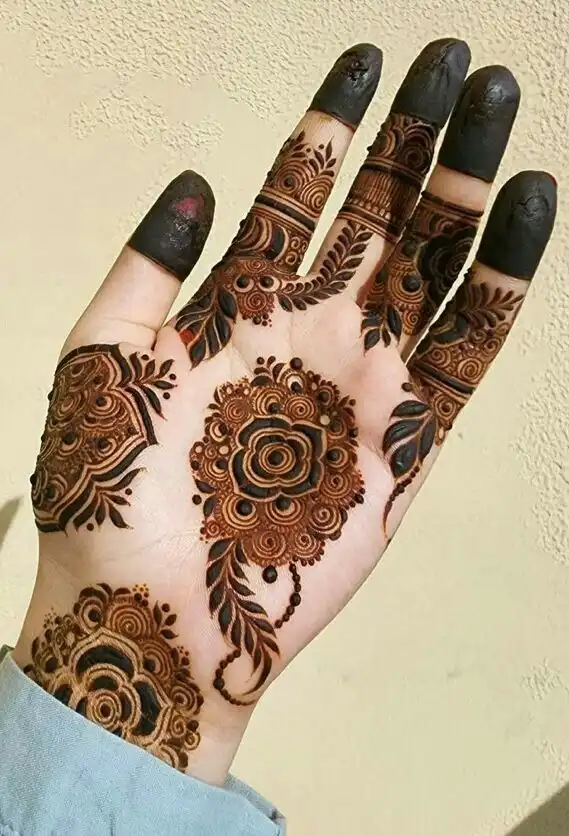 mehndi design pic