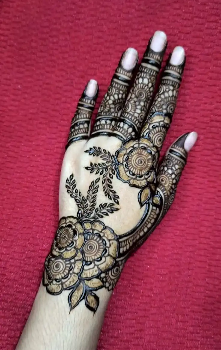 mehndi design pic