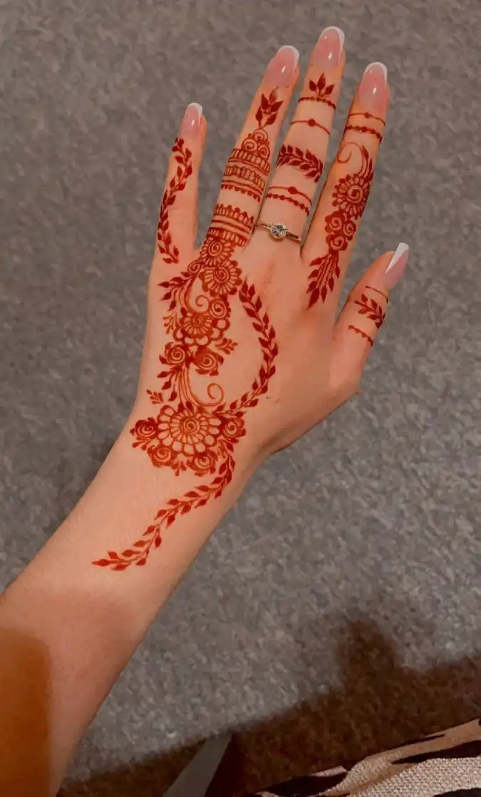 mehndi design pic