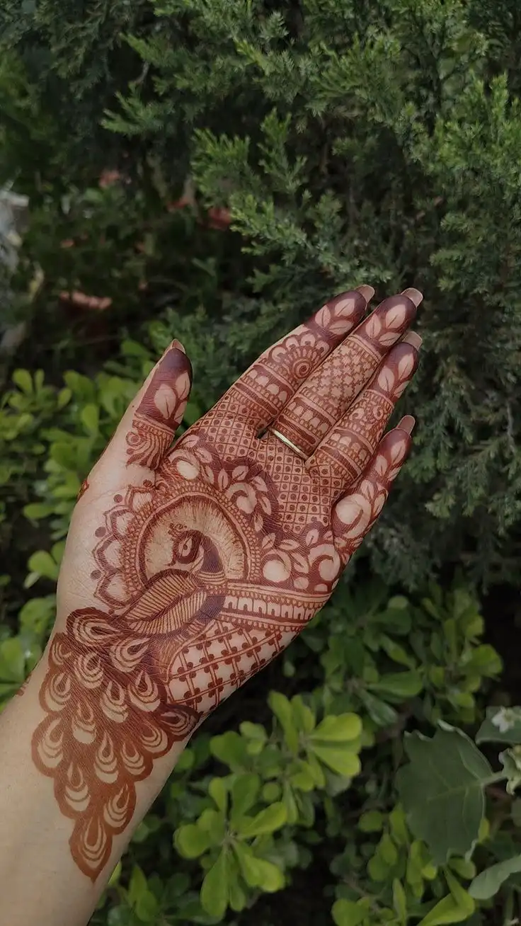 mehndi design picture
