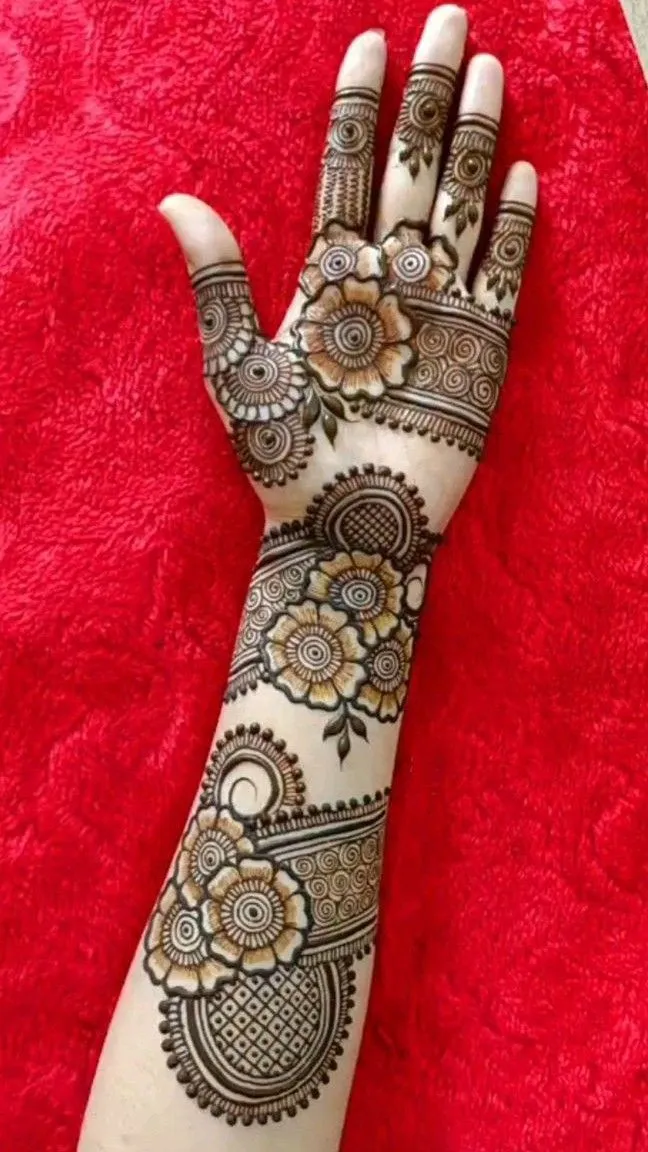 modern mehndi design front hand modern mehndi design front hand