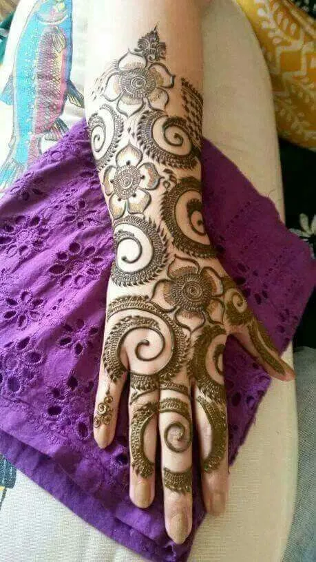 New Mehndi Design Images