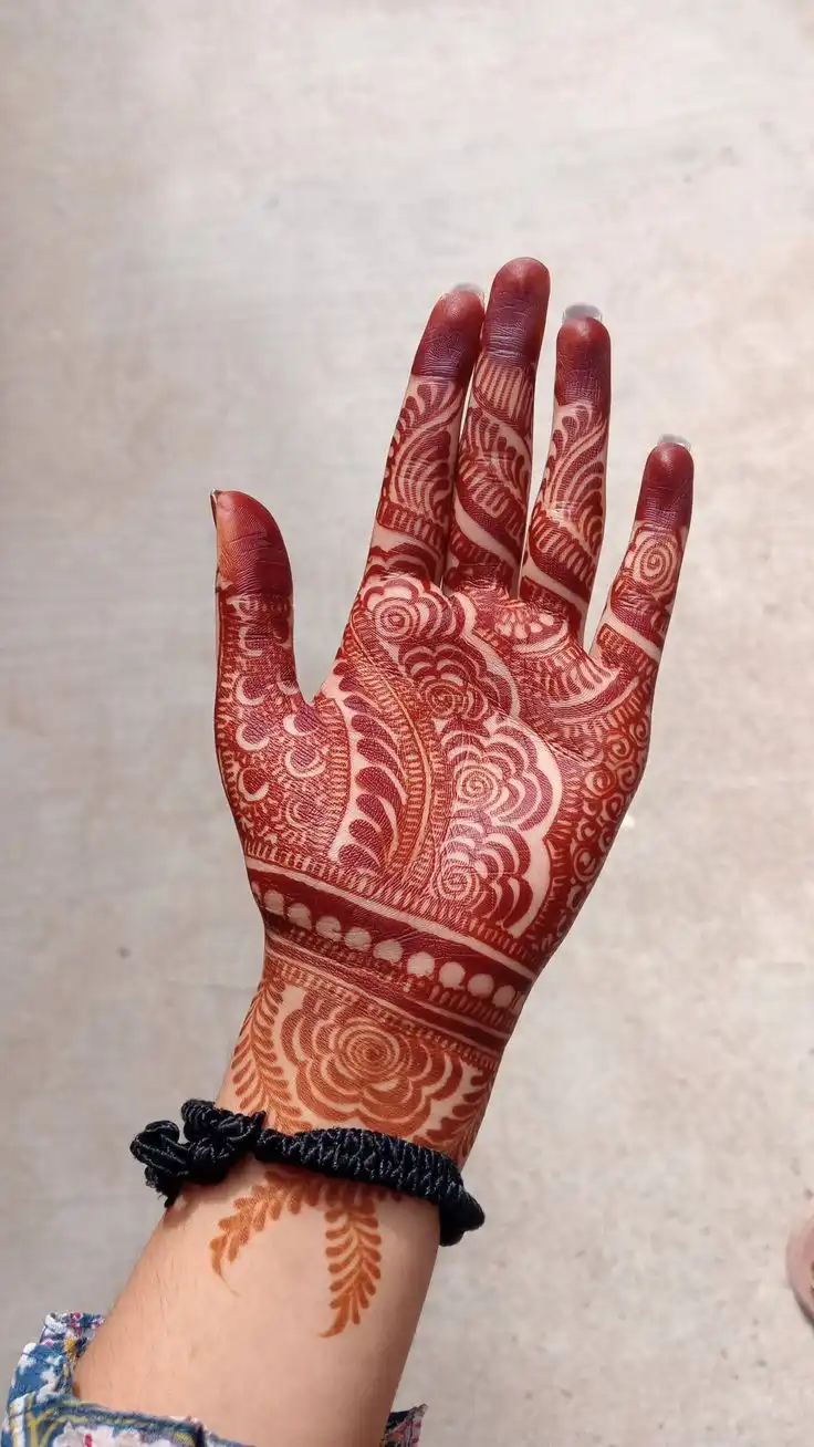 new mehndi design front hand