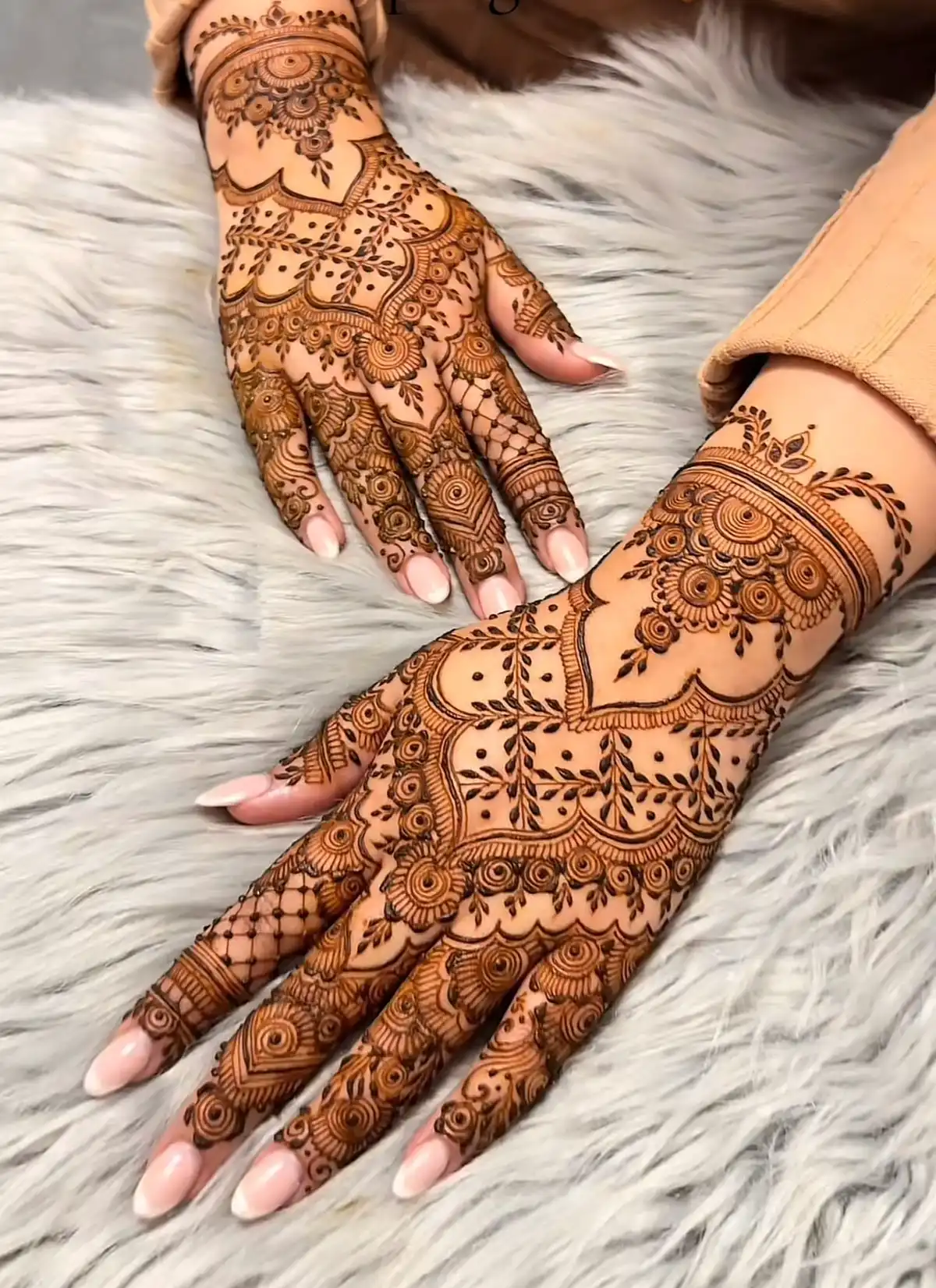new mehndi design photo