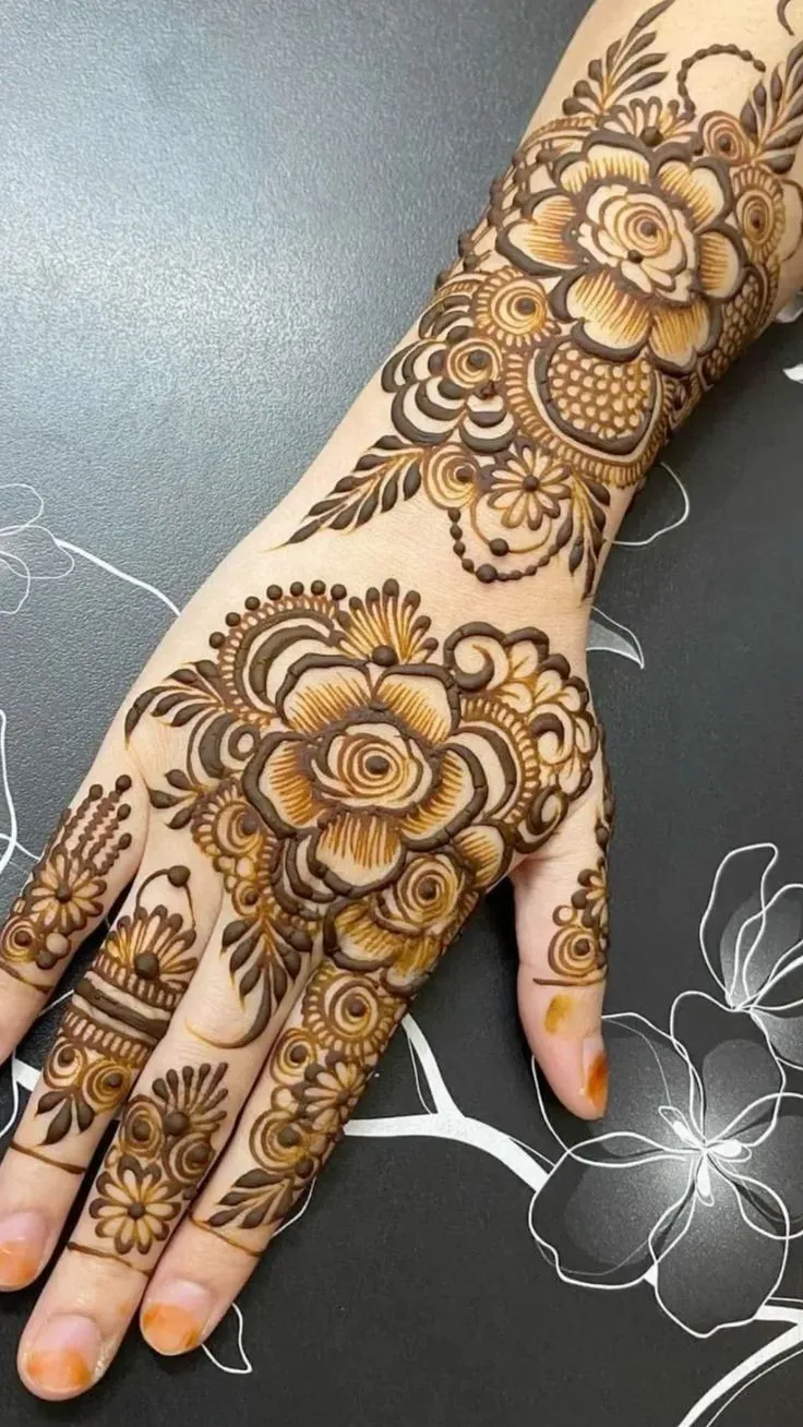New Mehndi Design Photos