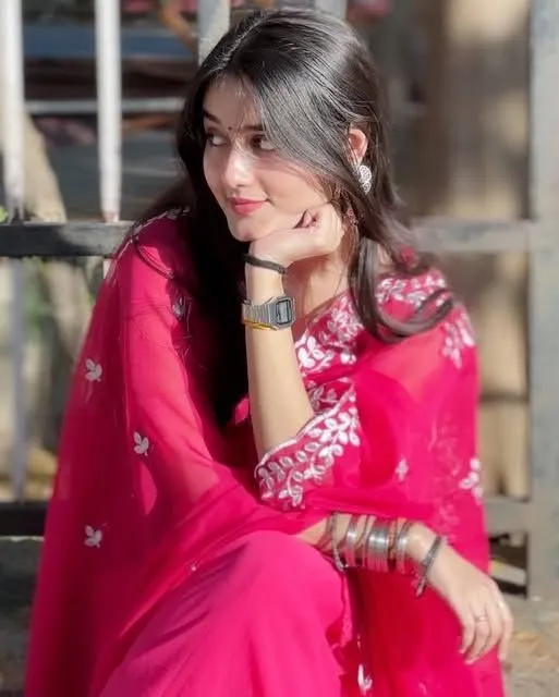 Profile Photo For Girls