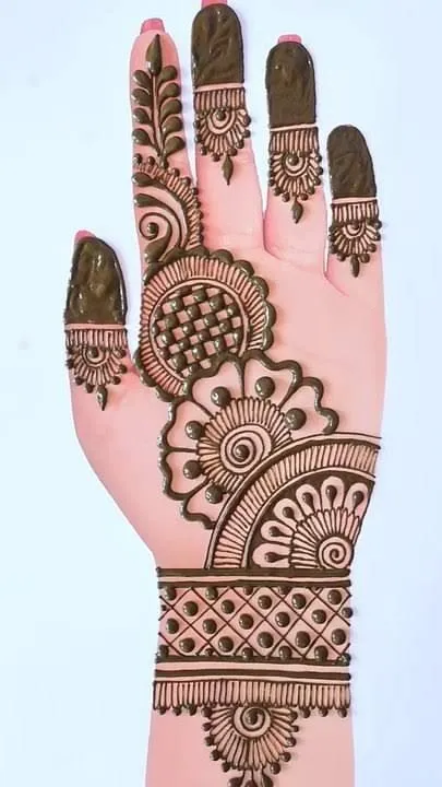 Royal Front Hand Mehndi Designs Pics