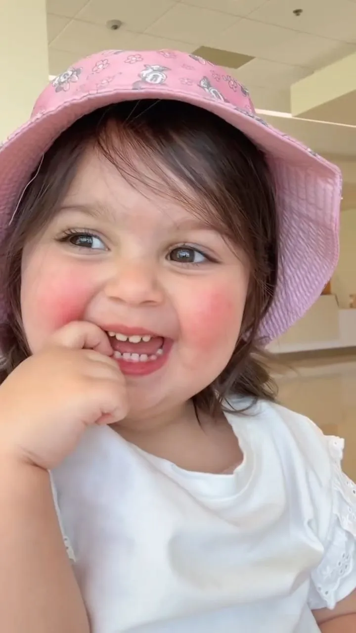 Smile Cute Baby Girl Photos