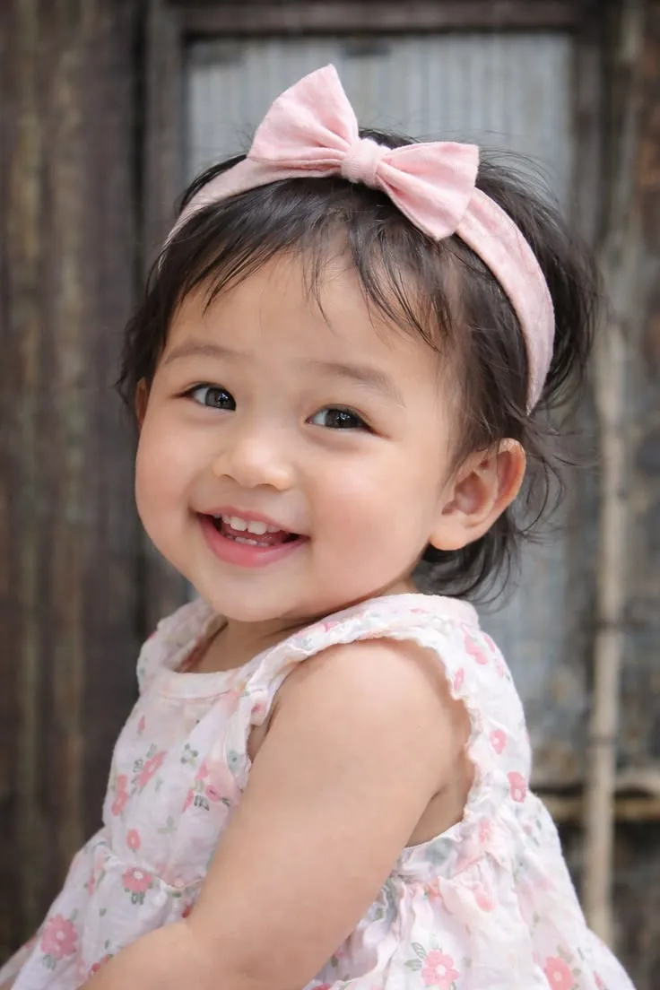 Smile Cute Baby Girl Pics