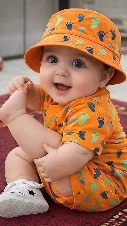 Smile Cute Baby Girl Pictures