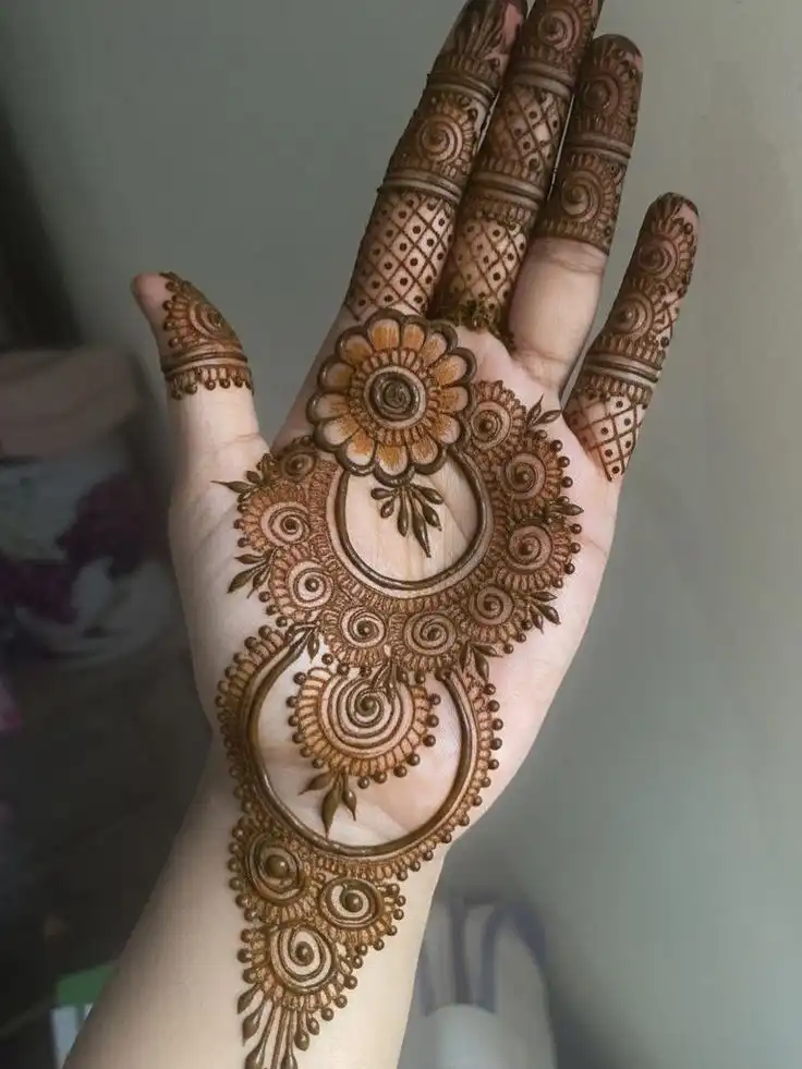 stylish mehndi design arabic